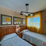 Twin Terrace *