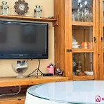 Twin Terrace *
